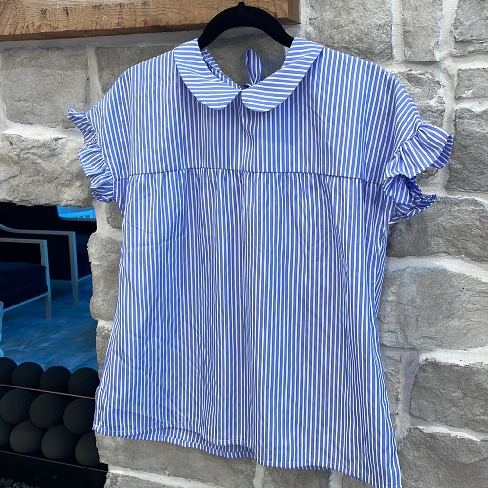 Cute Blue and White Top